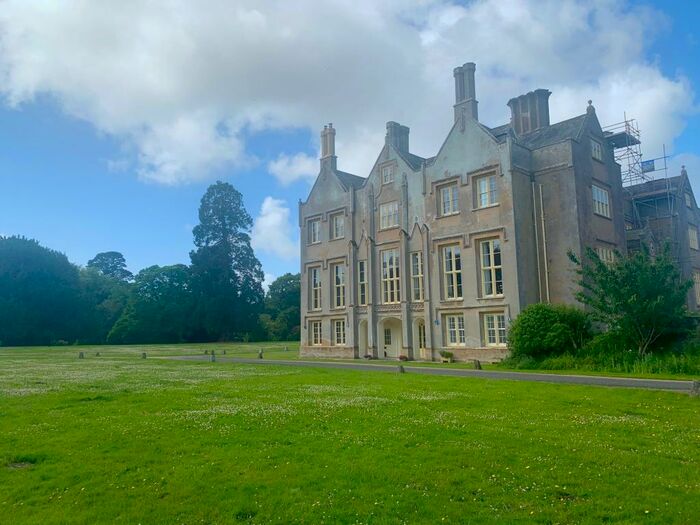 3 Bedroom Apartment To Rent In Hurn Court Lane, Hurn, BH23