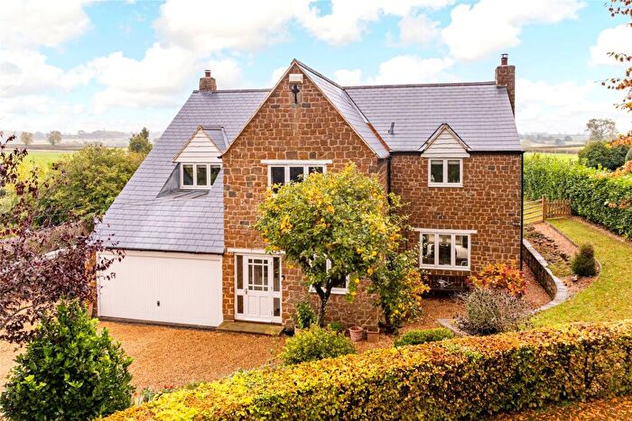 4 Bedroom Detached House For Sale In School Lane, Adstone, Towcester, Northamptonshire, NN12