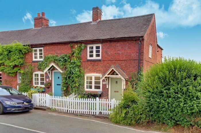 2 Bedroom Cottage For Sale In Watling Street, Wall, Lichfield, WS14