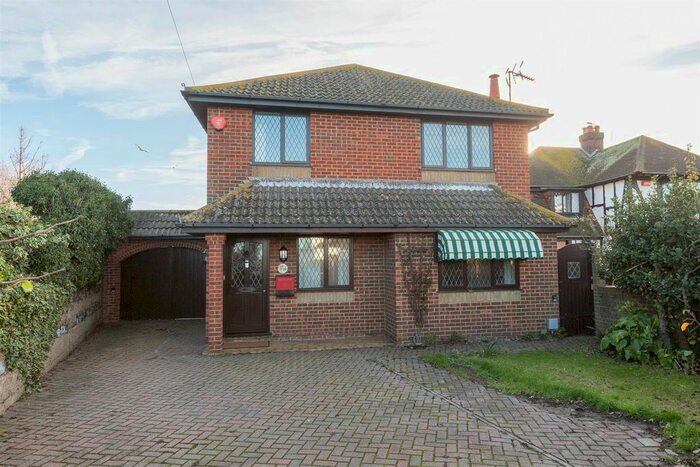 3 Bedroom Property To Rent In Green Road, Birchington, CT7