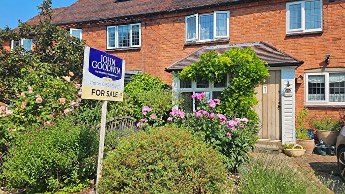 2 Bedroom Town House For Sale In Baughton Court Cottage, Earls Croome, WR8