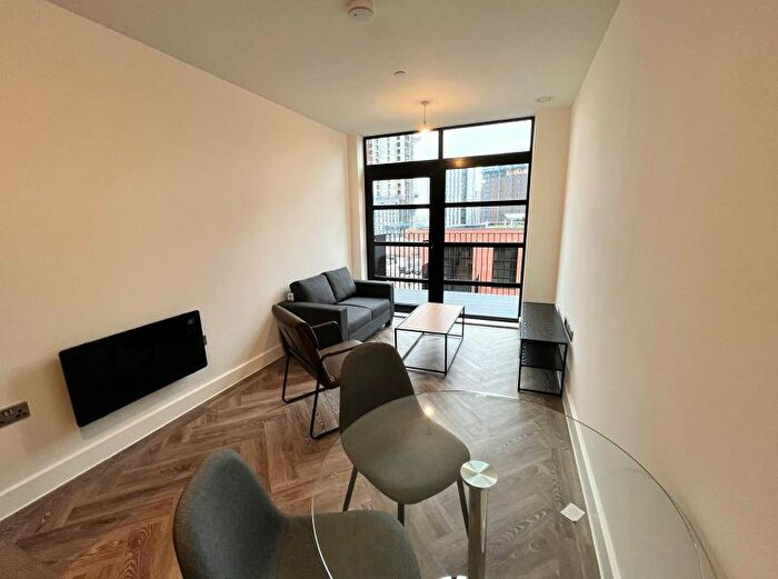 1 Bedroom Apartment To Rent In Gunsmith House, B4