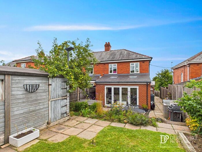 3 Bedroom Semi-Detached House For Sale In Greenfields, Fritchley, Belper, DE56