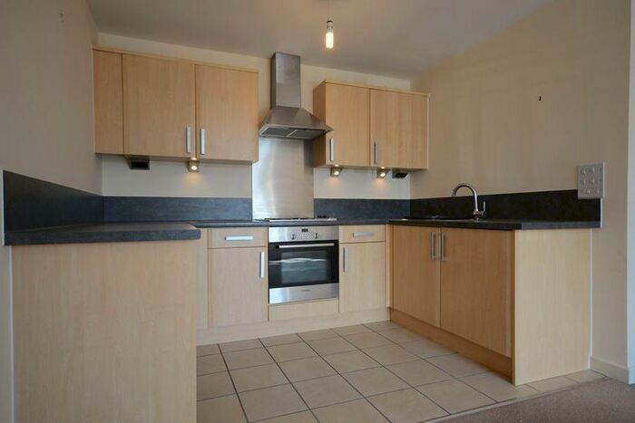 1 Bedroom Apartment To Rent In Russell Court, GU11