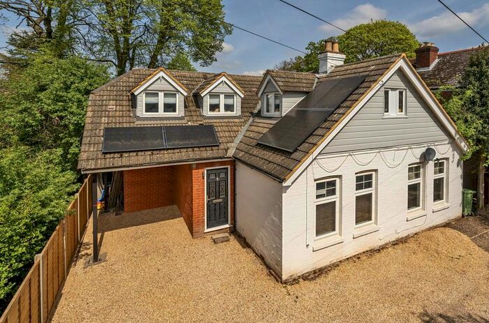 4 Bedroom Detached House To Rent In Parkstone Drive, Camberley, GU15