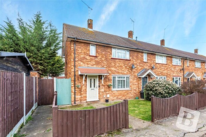 2 Bedroom Semi-Detached House For Sale In Courage Walk, Hutton, Brentwood, Essex, CM13