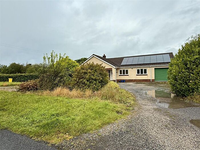 3 Bedroom Detached Bungalow For Sale In Carmel, Llanelli, SA14