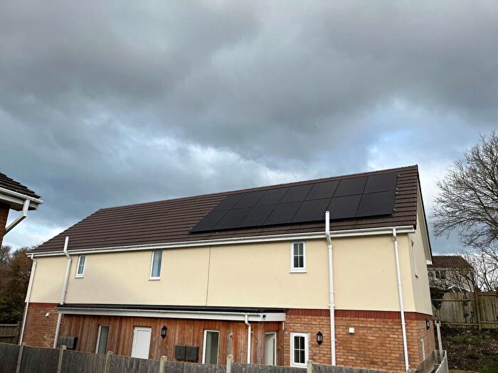 2 Bedroom Flat To Rent In Gardd Helyg, Brackla, Bridgend, CF31