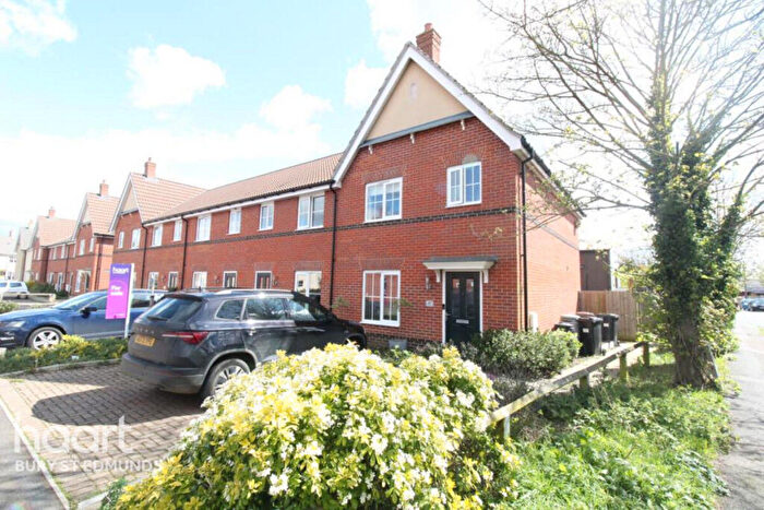 3 Bedroom End Of Terrace House To Rent In Hall Lane, Bury St Edmunds, IP30