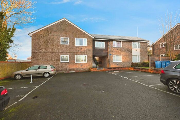 1 Bedroom Flat For Sale In Rivermill, Harlow, CM20