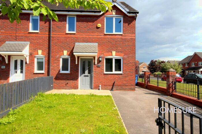 3 Bedroom Semi-Detached House To Rent In Lee Park Avenue, Liverpool, L25