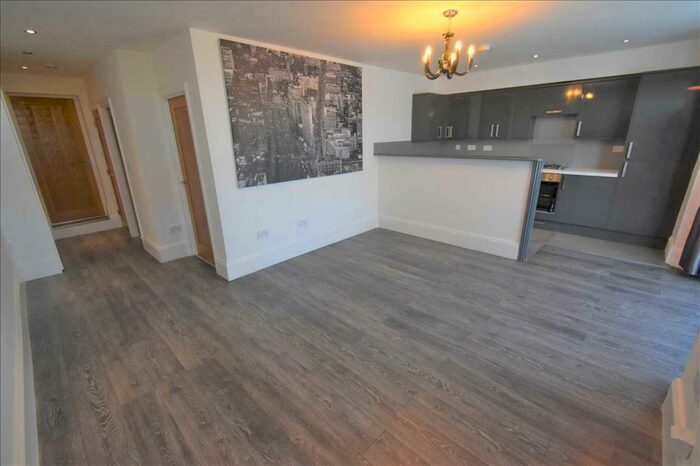 2 Bedroom Apartment To Rent In Highfield Road, Dartford, DA1