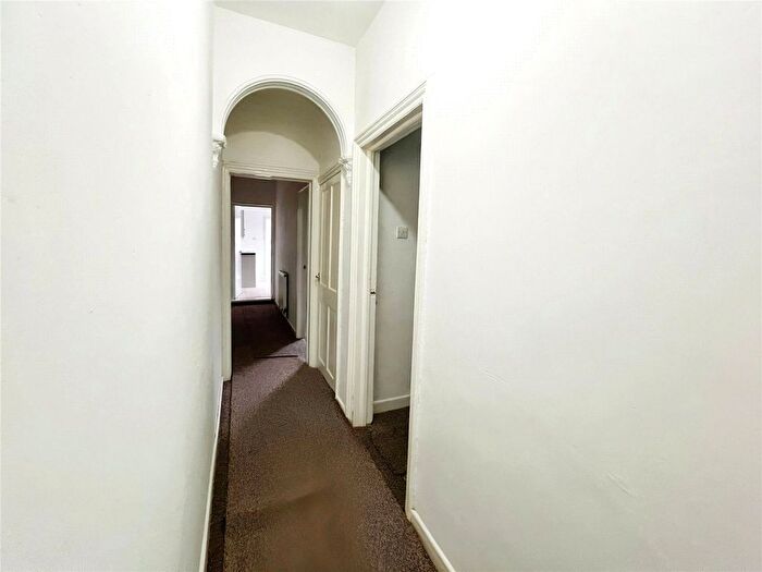 1 Bedroom Flat To Rent In Merridale Street West, Wolverhampton, West Midlands, WV3