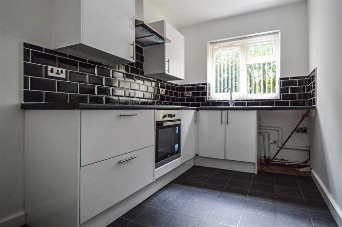 2 Bedroom Apartment To Rent In Conifer Drive, Northfield, Birmingham, West Midlands, B31