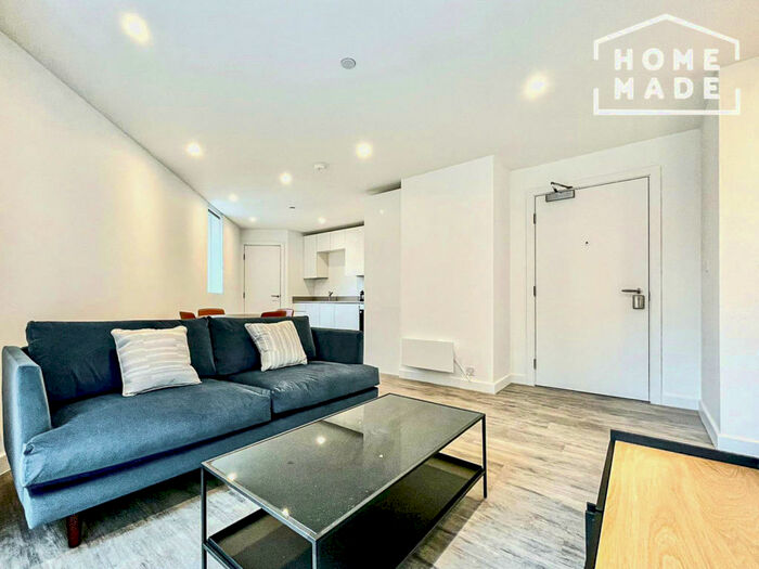 2 Bedroom Apartment To Rent In The Strand, Liverpool, L1