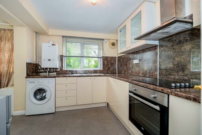 3 Bedroom Apartment To Rent In A Windsor Street, Liverpool, L8