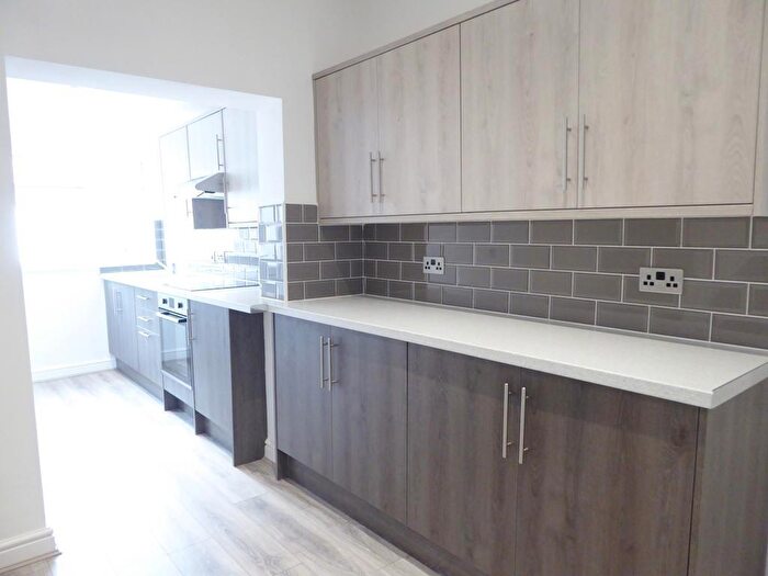 2 Bedroom Terraced House To Rent In Wharncliffe Street, Hull, HU5