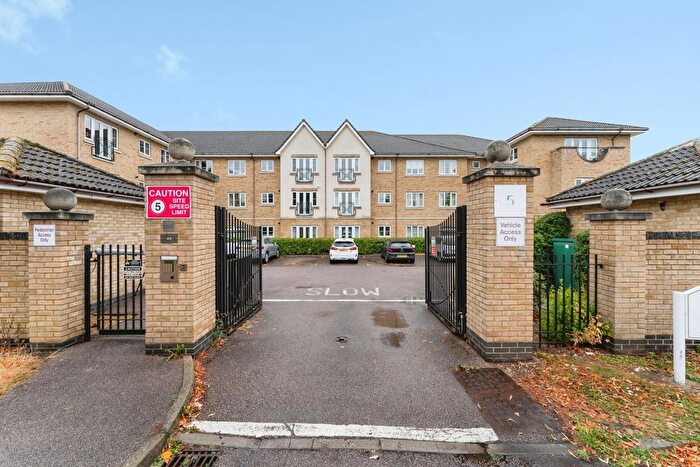 2 Bedroom Flat For Sale In Kay Hitch Way, Histon, Cambridge, Cambridgeshire, CB24