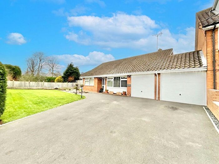 3 Bedroom Bungalow For Sale In Billington Lane, Derrington, ST18