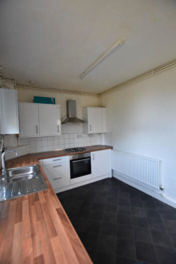 2 Bedroom Flat To Rent In Fletton Avenue, Peterborough, PE2