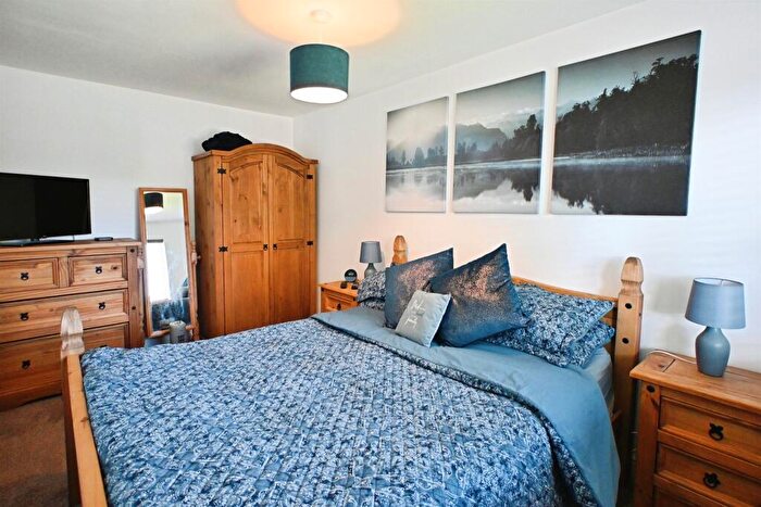 3 Bedroom Semi-Detached House For Sale In Queen Road, Kirton, Boston, PE20