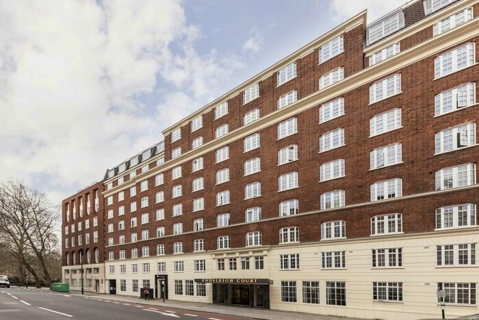 1 Bedroom Flat To Rent In Upper Woburn Place, London, WC1H