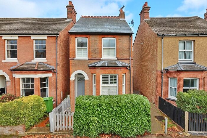 3 Bedroom Detached House For Sale In Normandy Road, St. Albans, AL3