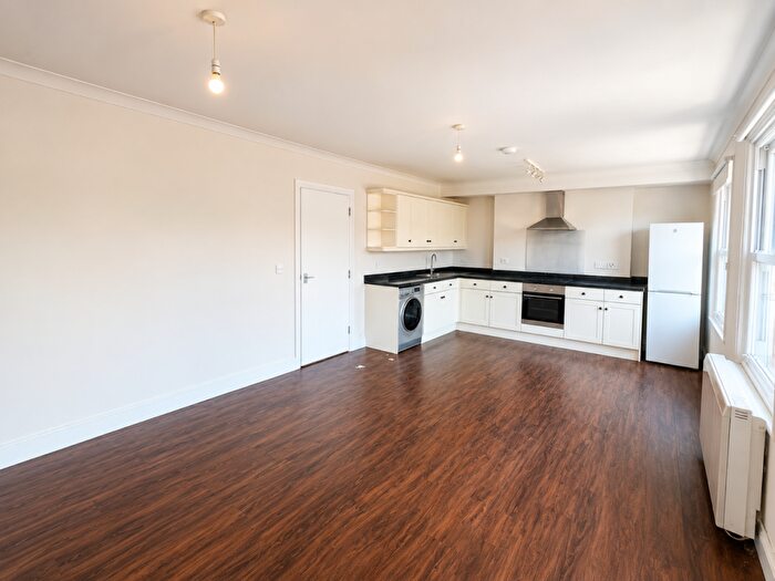 1 Bedroom Flat To Rent In Widmore Road, BR1