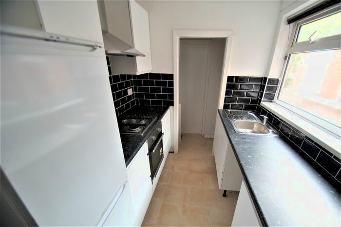 3 Bedroom Terraced House To Rent In St. Michaels Road, Coventry, CV2