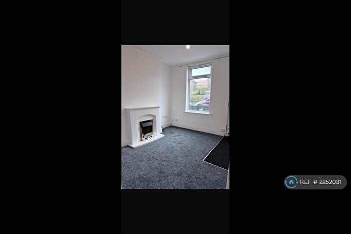 2 Bedroom Terraced House To Rent In Meadowhall Road, Rotherham, S61