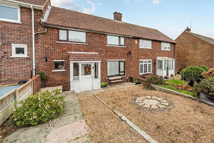 3 Bedroom Terraced House For Sale In St. Patricks Road, Dover, CT17