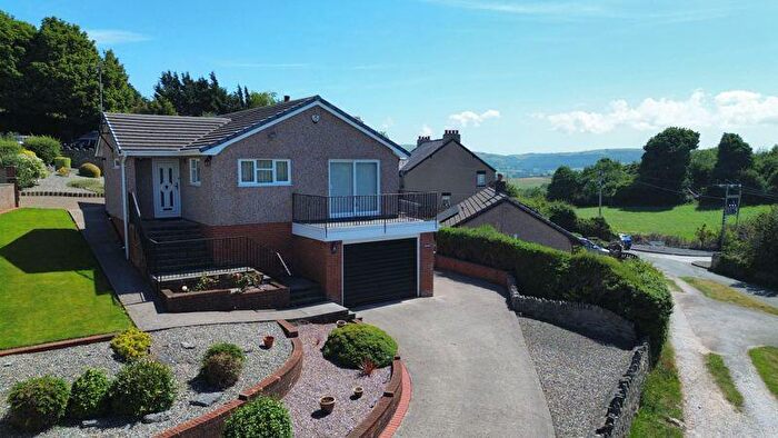 3 Bedroom Detached Bungalow For Sale In Tan Y Graig Road, Llysfaen, LL29