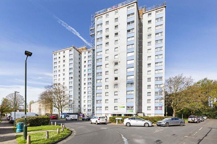 1 Bedroom Flat To Rent In Edgar Road, Whitton, TW4