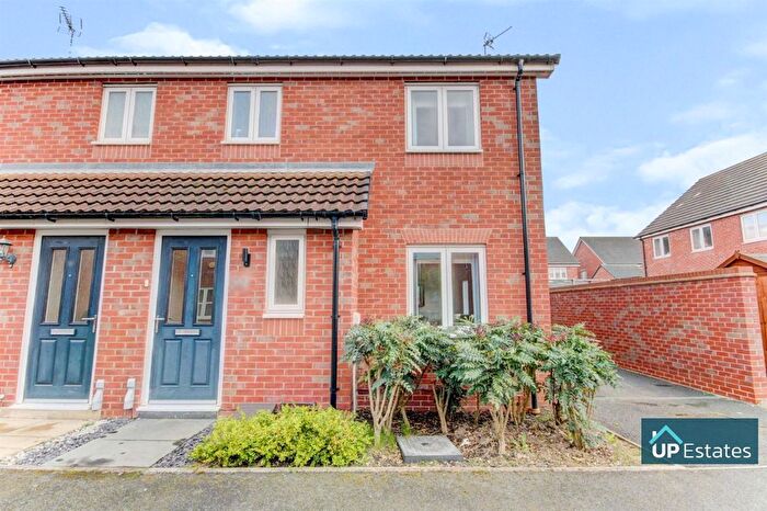 3 Bedroom Semi-Detached House To Rent In Steinway, Coventry, CV4