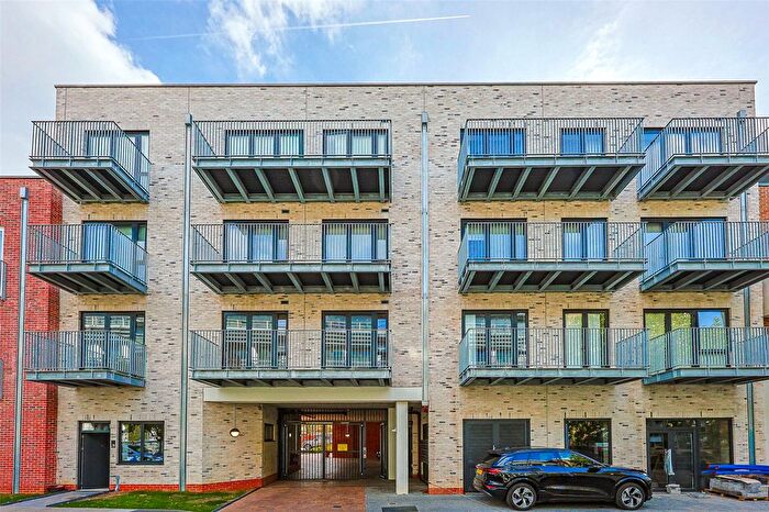 1 Bedroom Flat For Sale In Warwick Road, Ealing, W5