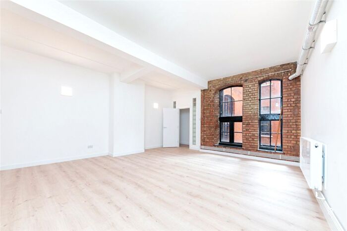 2 Bedroom Flat To Rent In Henshall Street, Canonbury, N1