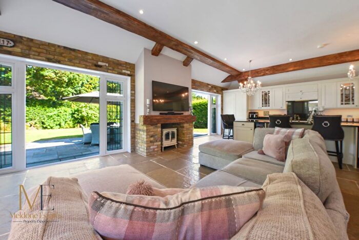 4 Bedroom Bungalow For Sale In Burlings Lane, Knockholt, Sevenoaks, Kent, TN14