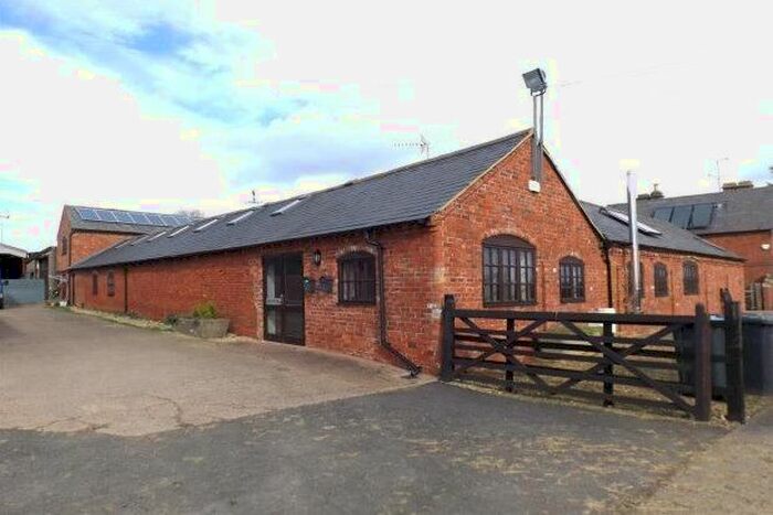 3 Bedroom Property To Rent In Crick, Northampton, NN6