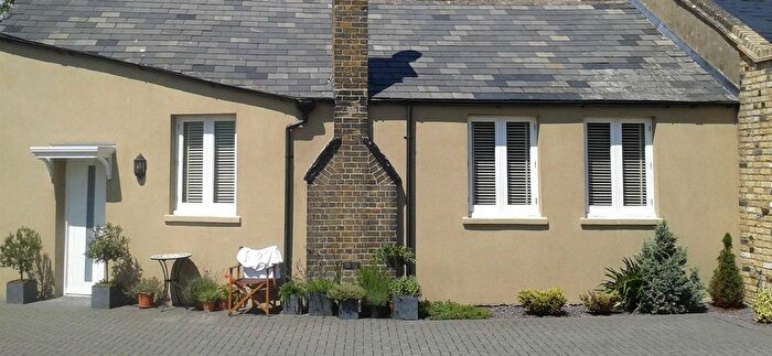 1 Bedroom Bungalow To Rent In Falcon Mews, Eagle Hill, Ramsgate, CT11