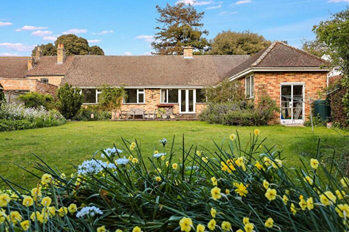 4 Bedroom Detached Bungalow For Sale In High Street, Brampton, PE28