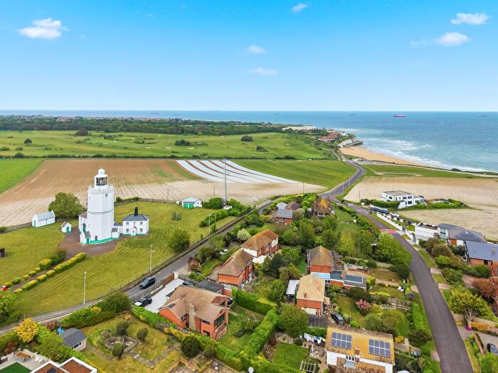 4 Bedroom Detached House For Sale In North Foreland Road, Broadstairs, CT10