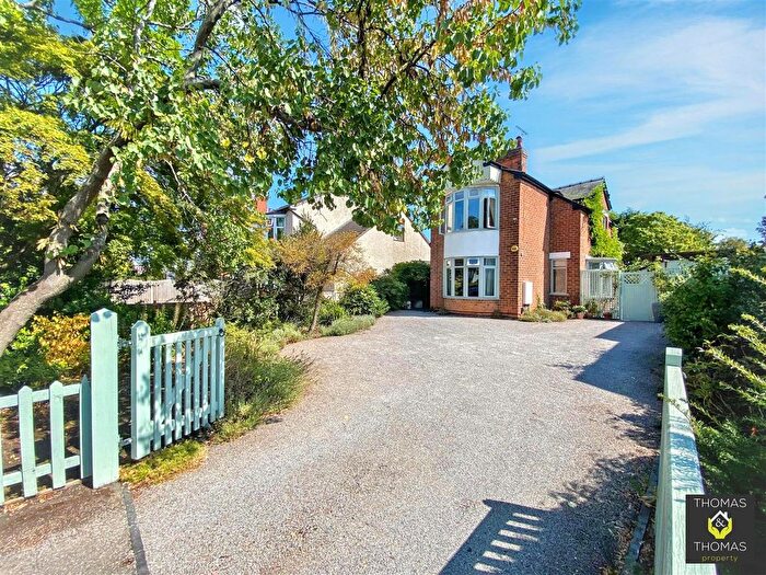 3 Bedroom Detached House For Sale In Oxstalls Lane, Longlevens, GL2