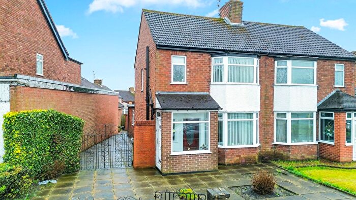 3 Bedroom Semi Detached House For Sale In Rainford Road, Billinge, WN5