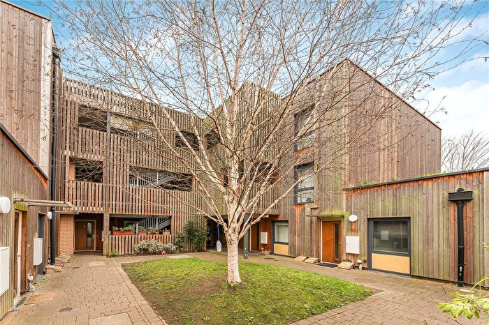 1 Bedroom Flat For Sale In Geldeston Road, London, E5