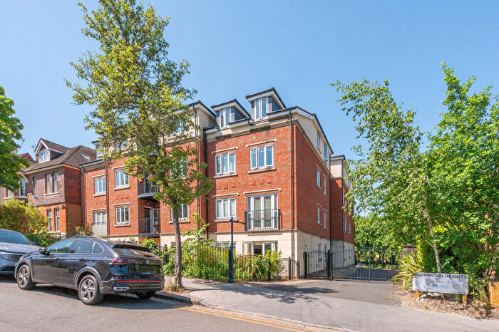 2 Bedroom Flat For Sale In Normanton Road, South Croydon, CR2