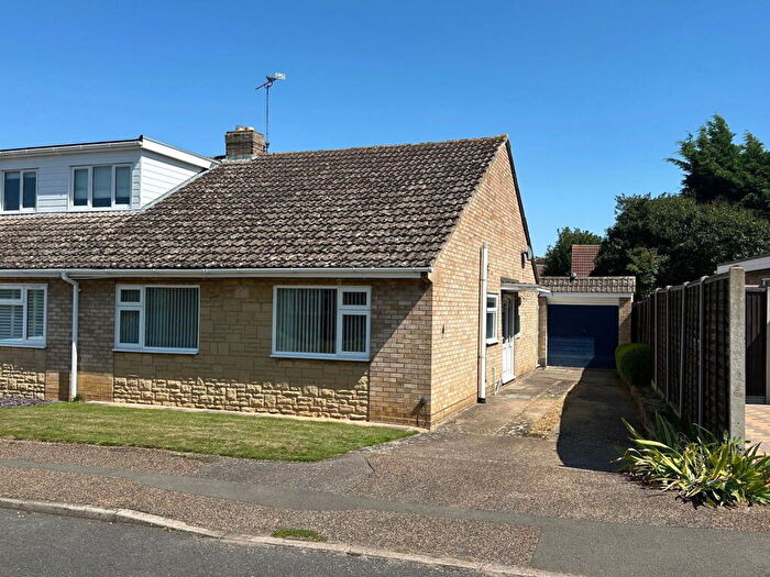 2 Bedroom Semi-Detached Bungalow For Sale In Lightfoot Lane, Middleton, Market Harborough, LE16