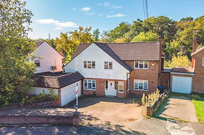 4 Bedroom Detached House For Sale In The Uplands, Gerrards Cross, SL9