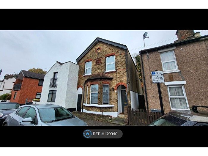 4 Bedroom Detached House To Rent In Sussex Road, South Croydon, CR2