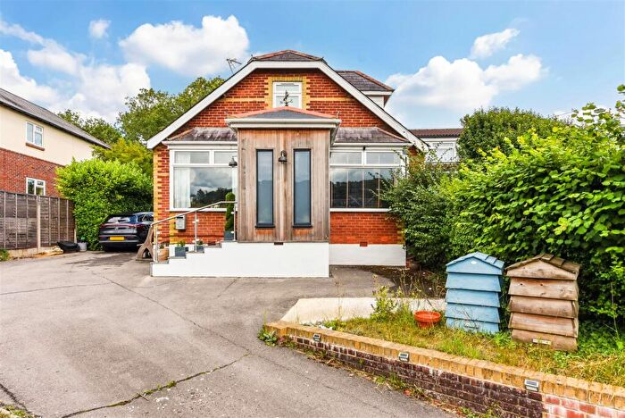 5 Bedroom Detached House For Sale In Lovedean Lane, Lovedean, PO8