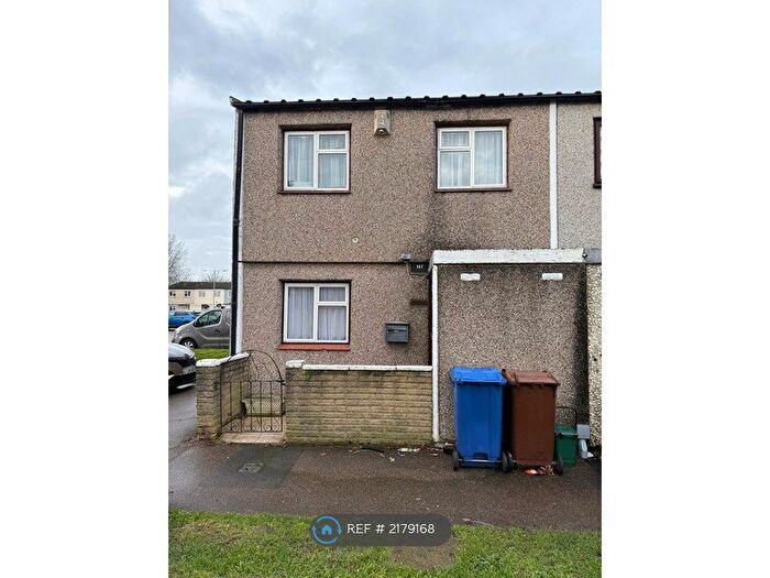 3 Bedroom End Of Terrace House To Rent In Orchard Road, South Ockendon, RM15